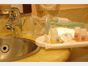 Hotel business 03.jpg